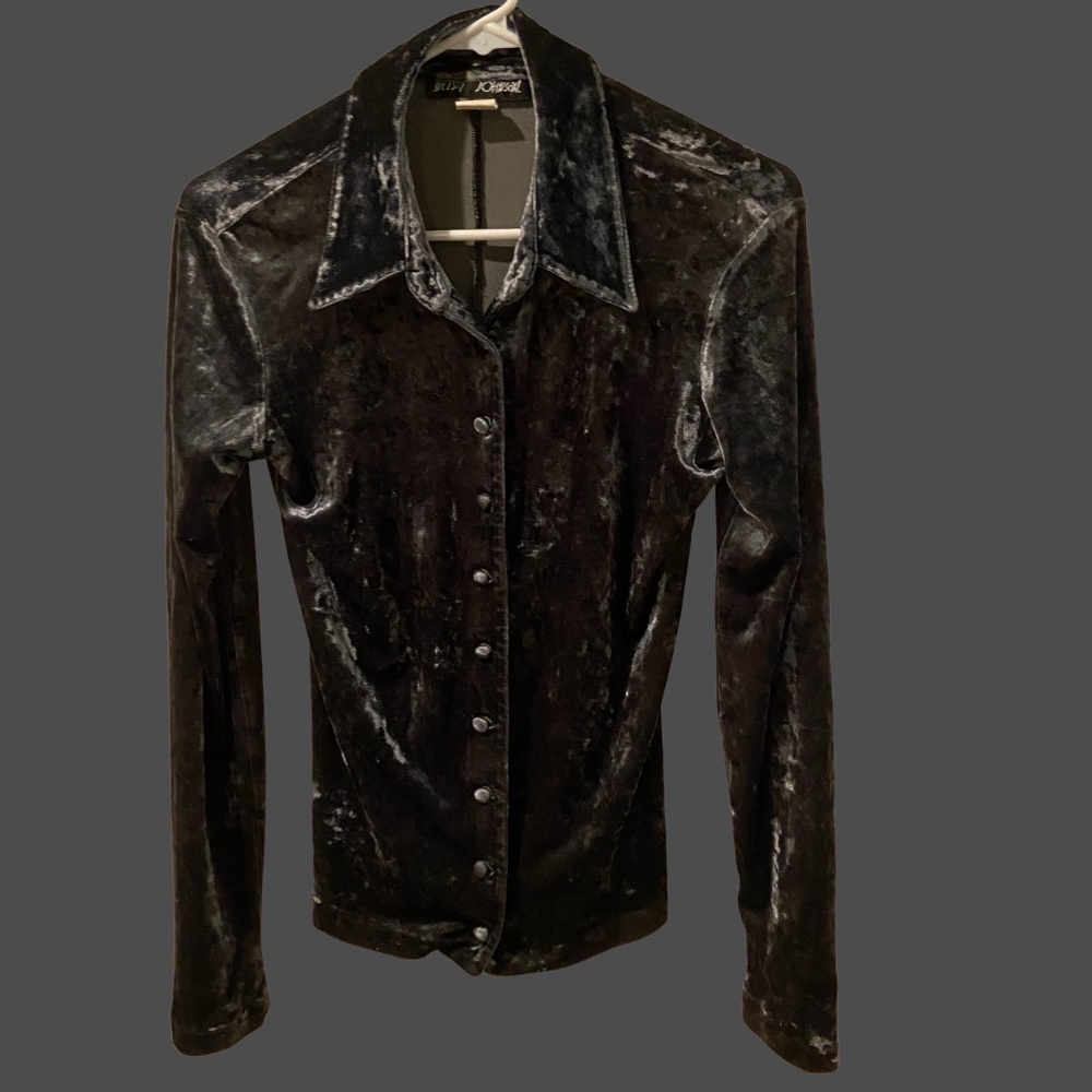 WITCHY VELVET TOP